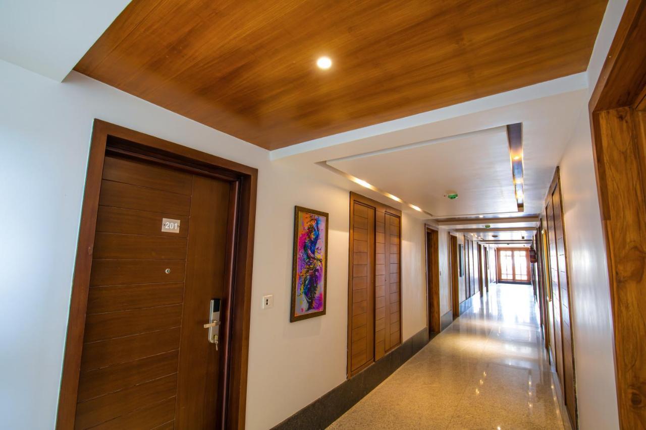 Hotel Vijayarani Tiruchirappalli Exterior photo